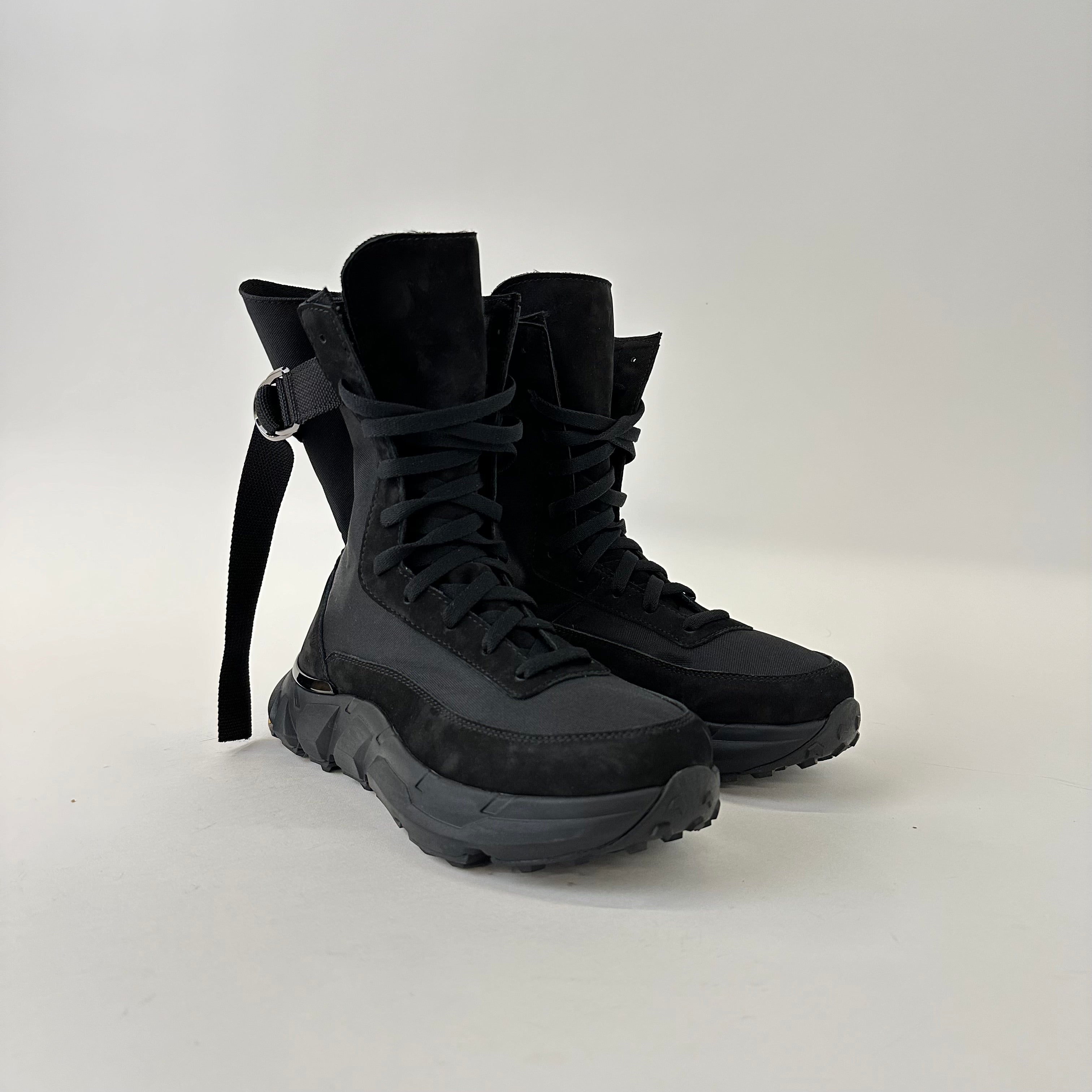 The Reconnaissance Boot